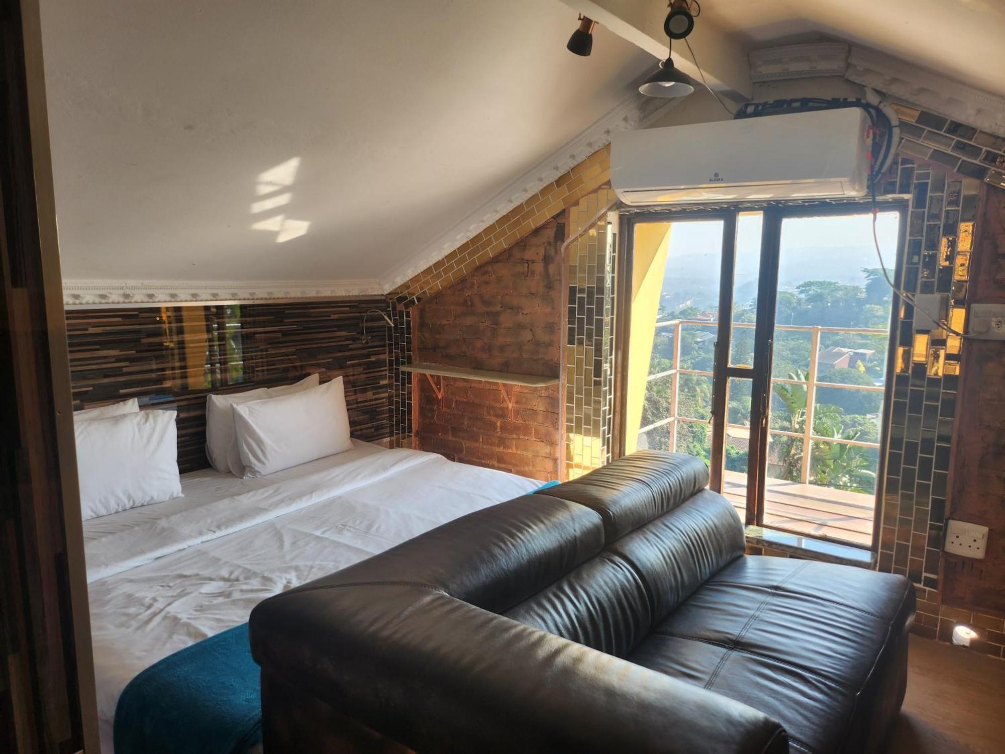 Gem Of Manor Drive Aparthotel Durban Eksteriør bilde