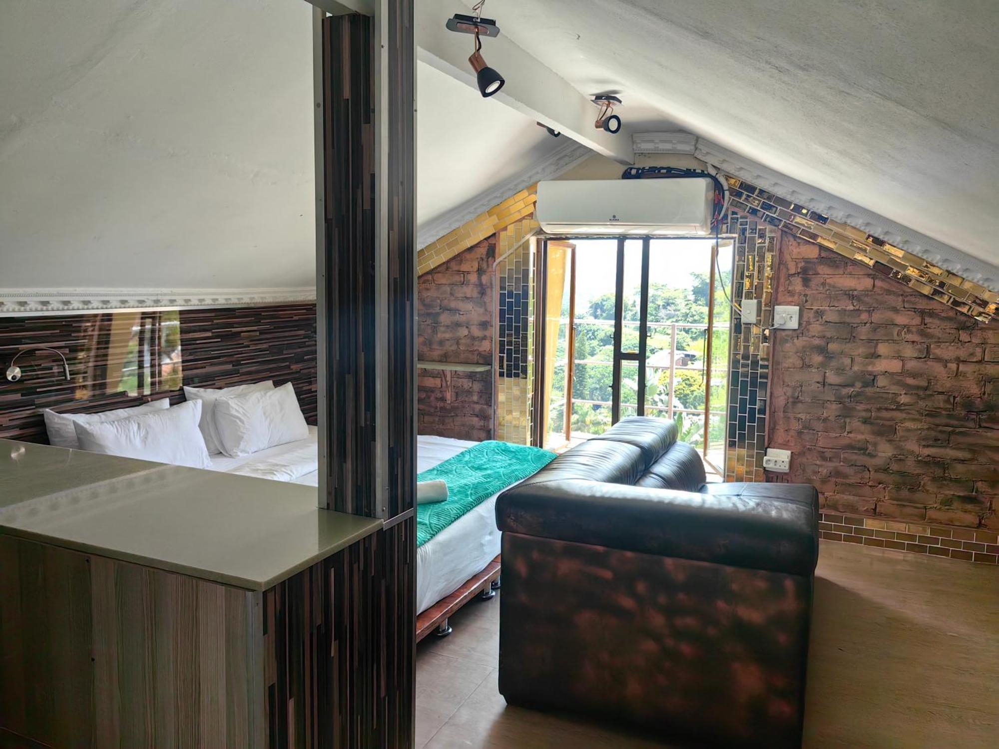 Gem Of Manor Drive Aparthotel Durban Eksteriør bilde